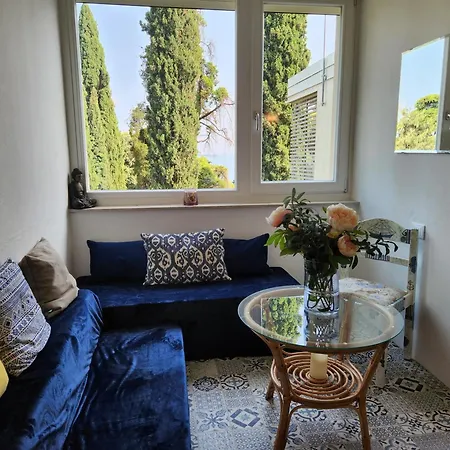 Ferienhaus Charmantes - Seeblick Gardone Riviera