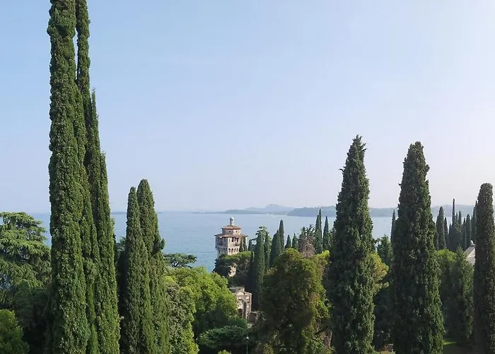 Charmantes - Seeblick * Gardone Riviera