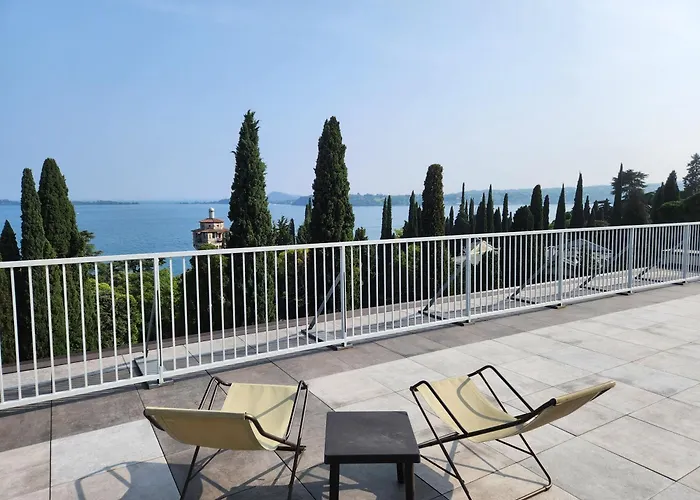 Ferienhaus Charmantes - Seeblick Gardone Riviera